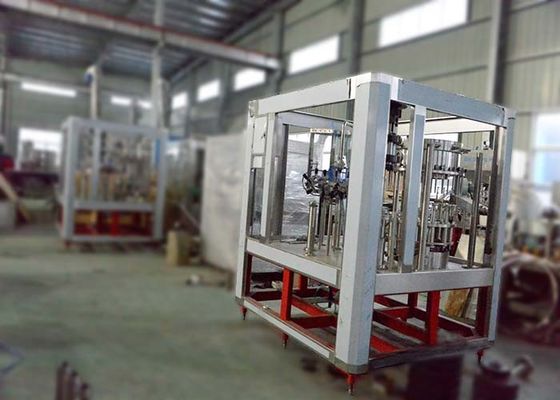 เครื่องบรรจุน้ำผลไม้อัตโนมัติมืออาชีพ 15000B / H เครื่องบรรจุอาหารสัตว์ ผู้ผลิต