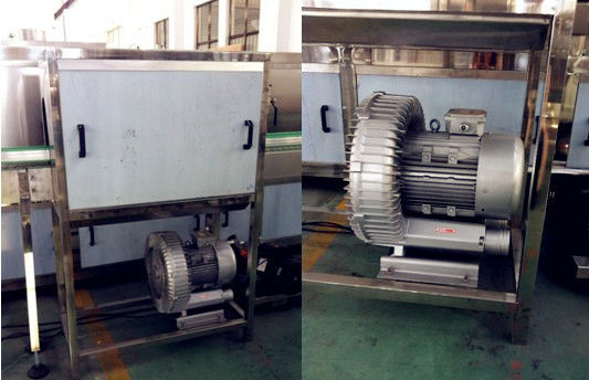 เครื่องบรรจุขวด monoblock ขนาด 10,000 เพลี้ยกระโดดสีน้ำตาล ผู้ผลิต